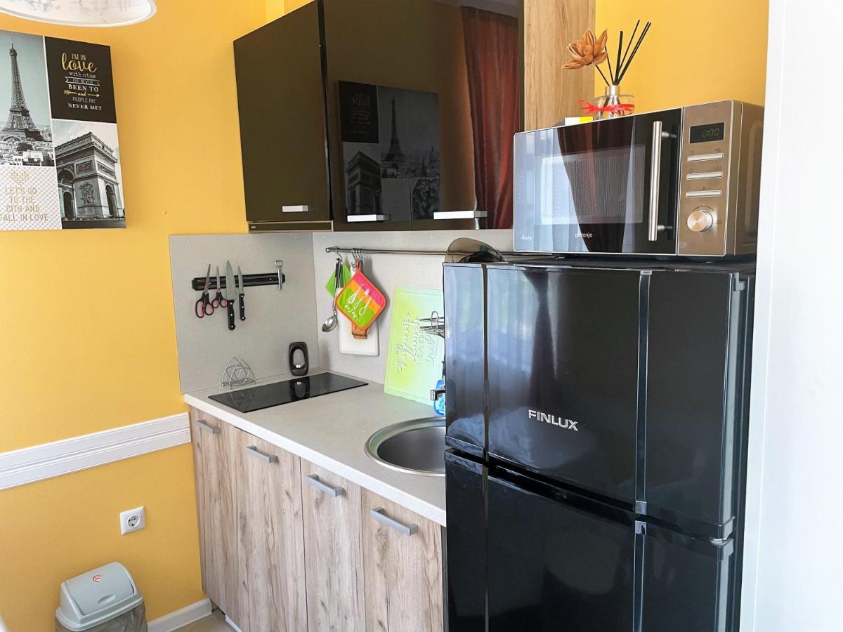 Bright 1Bd Apartment With Nice Terrace Burgas City Eksteriør billede